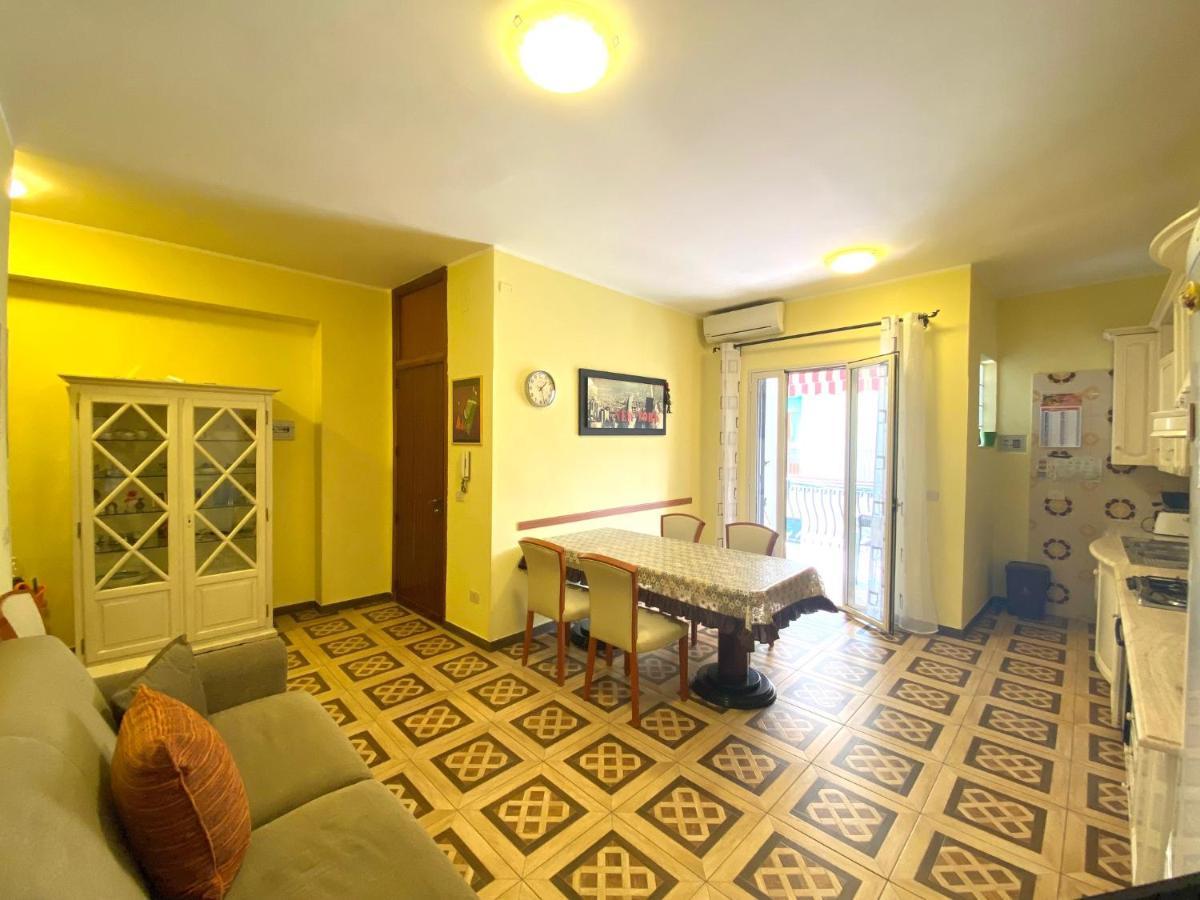 Casa Vacanze Rosy Giardini Naxos Ngoại thất bức ảnh